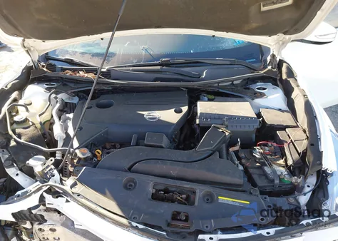 2015 Nissan Altima 2.5/2.5 S/2.5 Sl/2.5 Sv из США, поврежденный, VIN 1N4AL3AP9FC459694